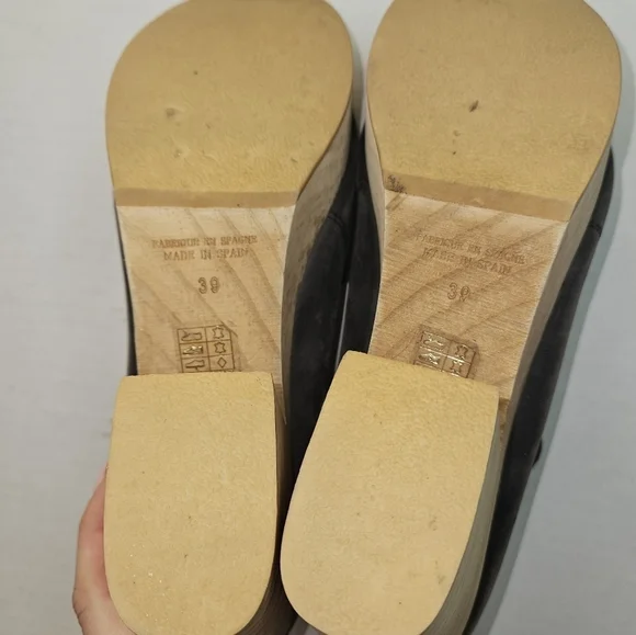 🌸 Free People‎Suede Clogs, size 39